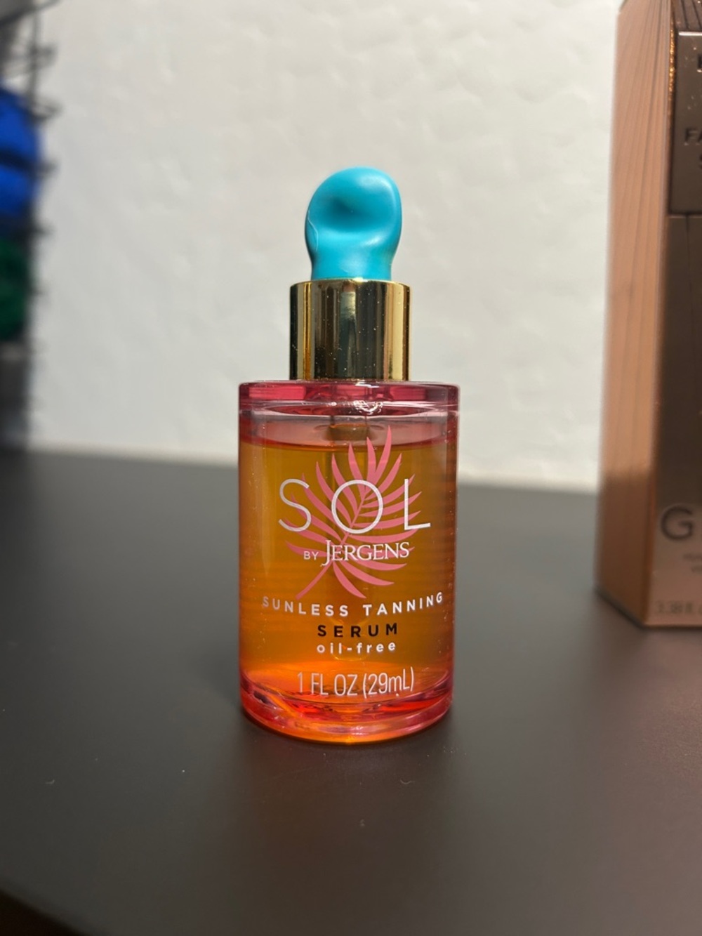 NWT Tan and Glow Sunless Tanning and Shimmer Oil Set - Picture 3 of 6